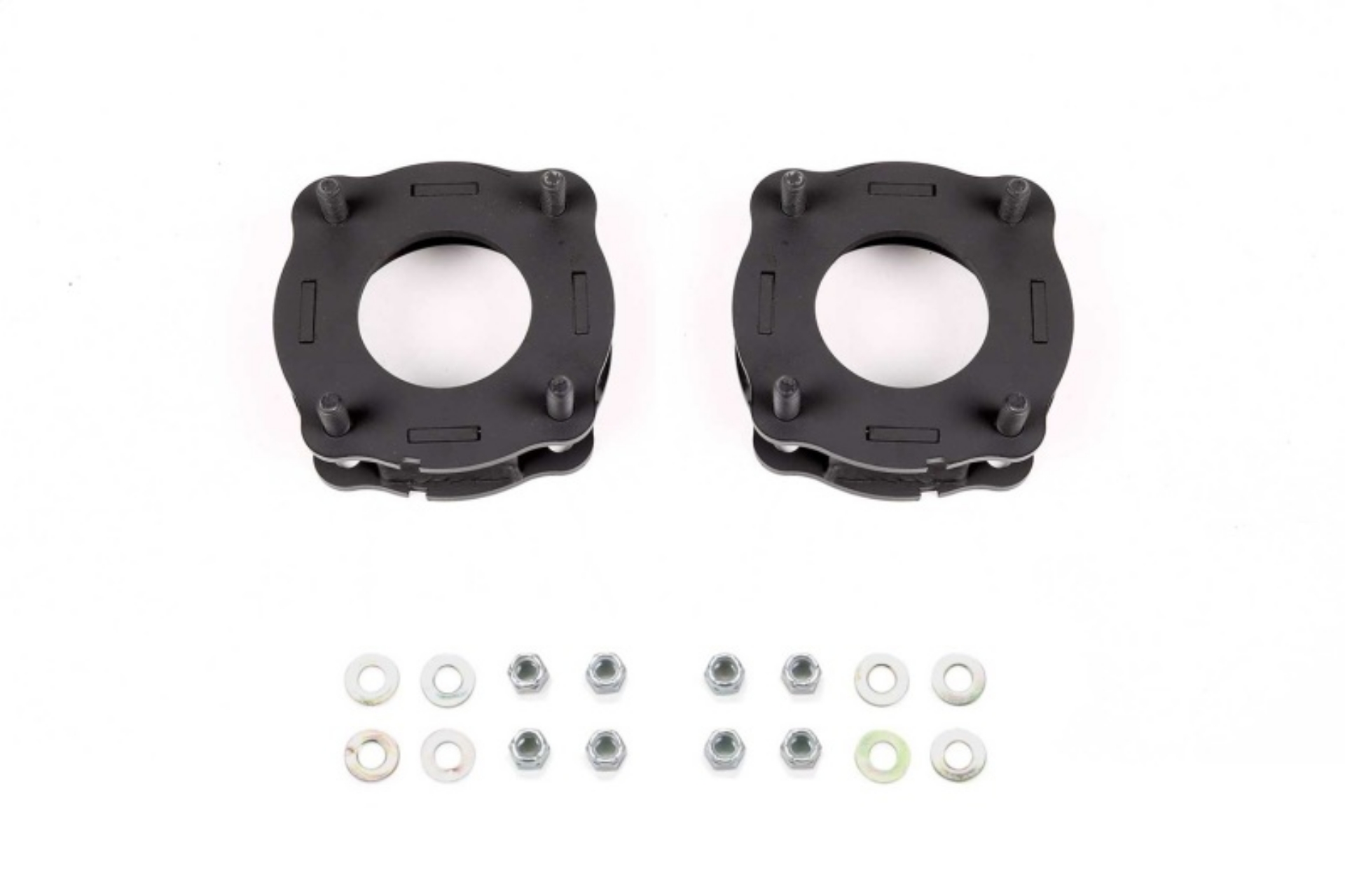 Picture of Fabtech 2022 Toyota Tundra 1-5in Leveling Kit - Front Spacers and Hardware