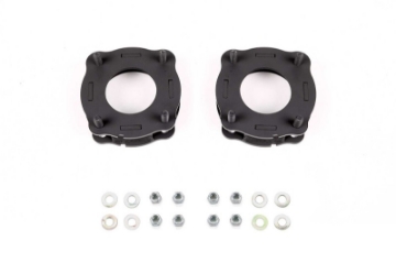 Picture of Fabtech 2022 Toyota Tundra 1-5in Leveling Kit - Front Spacers and Hardware