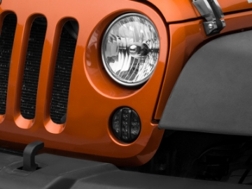 Picture of Raxiom 07-18 Jeep Wrangler JK Axial Series LED Front Turn Signals Smoked